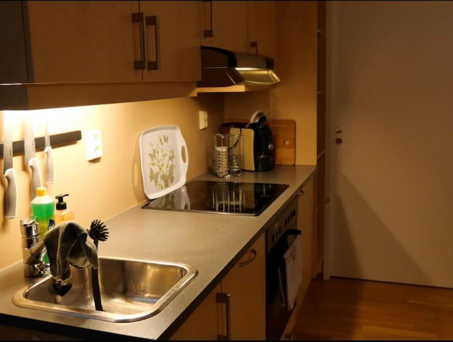 Modern And Central Apartment - Solsiden Trondheim - Up To 6 People Екстериор снимка